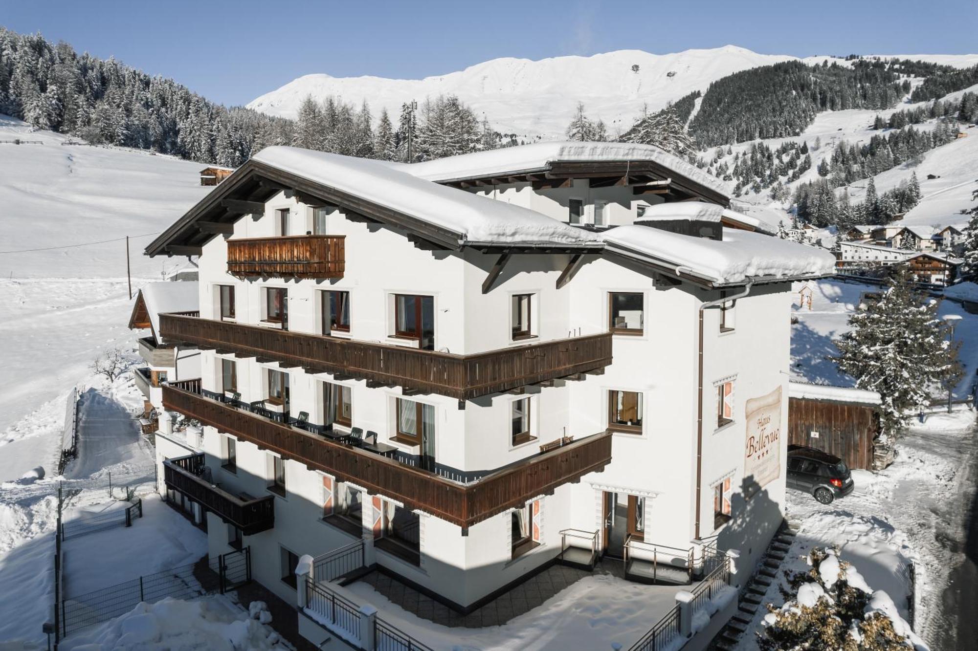 Haus Bellevue By Vaya Inklusive Super Sommer Card Серфаус Экстерьер фото